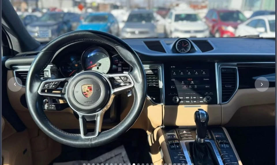 2017 Porsche Macan - Image 11 of 20