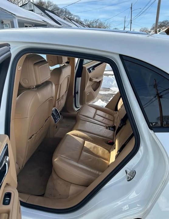 2017 Porsche Macan - Image 3 of 9