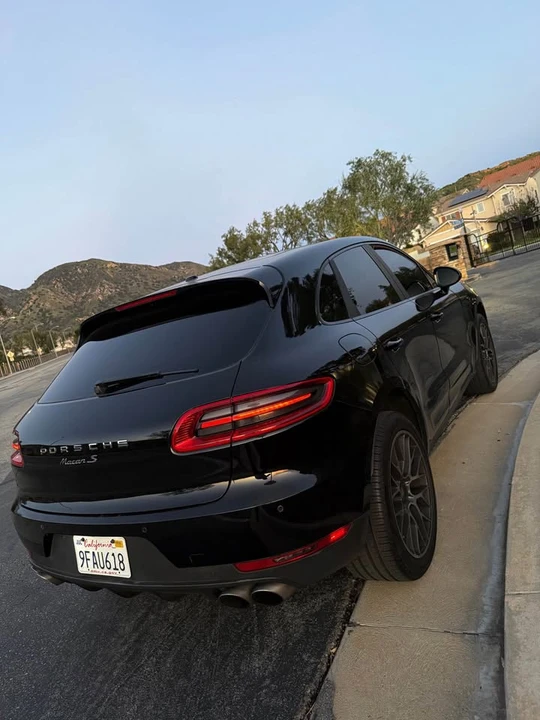 2017 Porsche Macan - Image 5 of 10