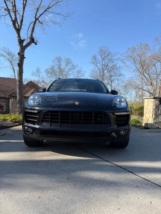 2017 Porsche Macan - Image 6 of 16