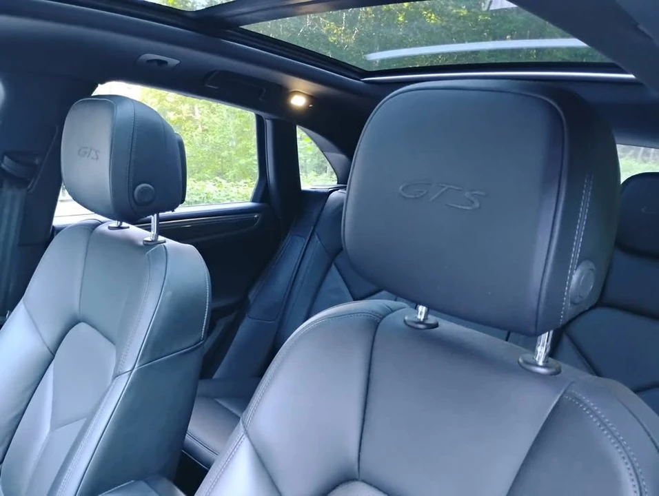 2017 Porsche Macan - Image 13 of 13