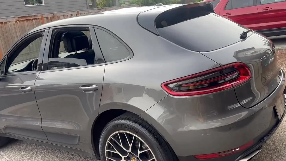 2017 Porsche Macan - Image 21 of 21