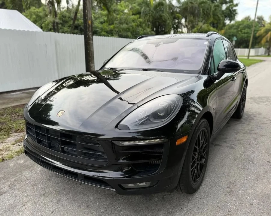 2017 Porsche Macan - Image 8 of 16
