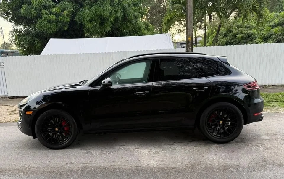 2017 Porsche Macan - Image 9 of 19