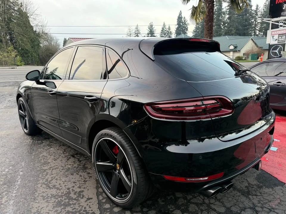 2017 Porsche Macan - Image 7 of 20