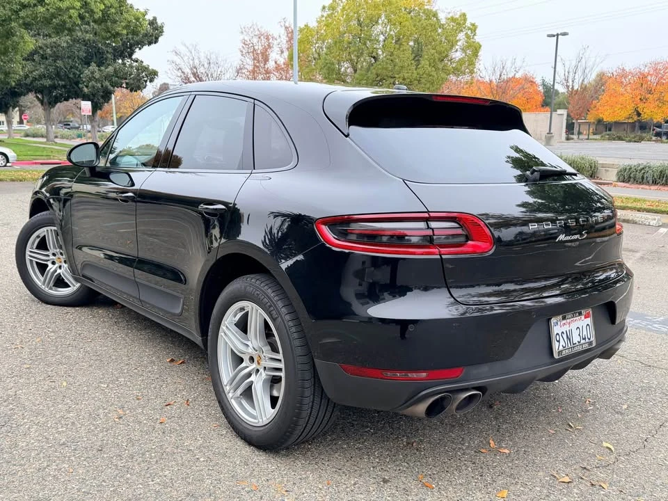 2017 Porsche Macan - Image 4 of 18