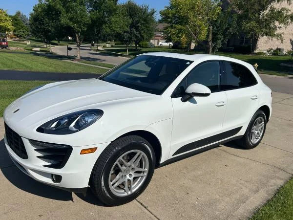 2017 Porsche Macan - Image 4 of 18