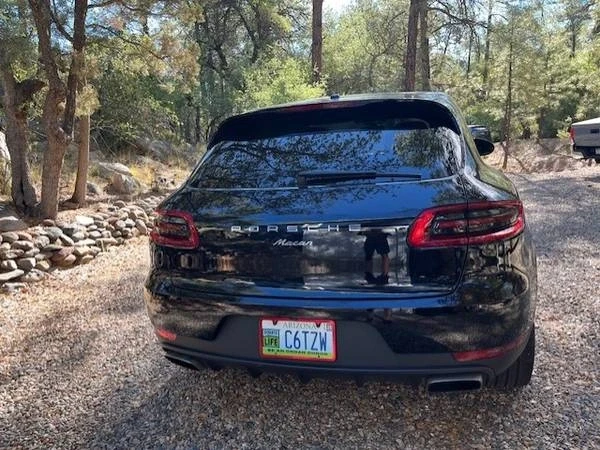 2017 Porsche Macan - Image 5 of 9
