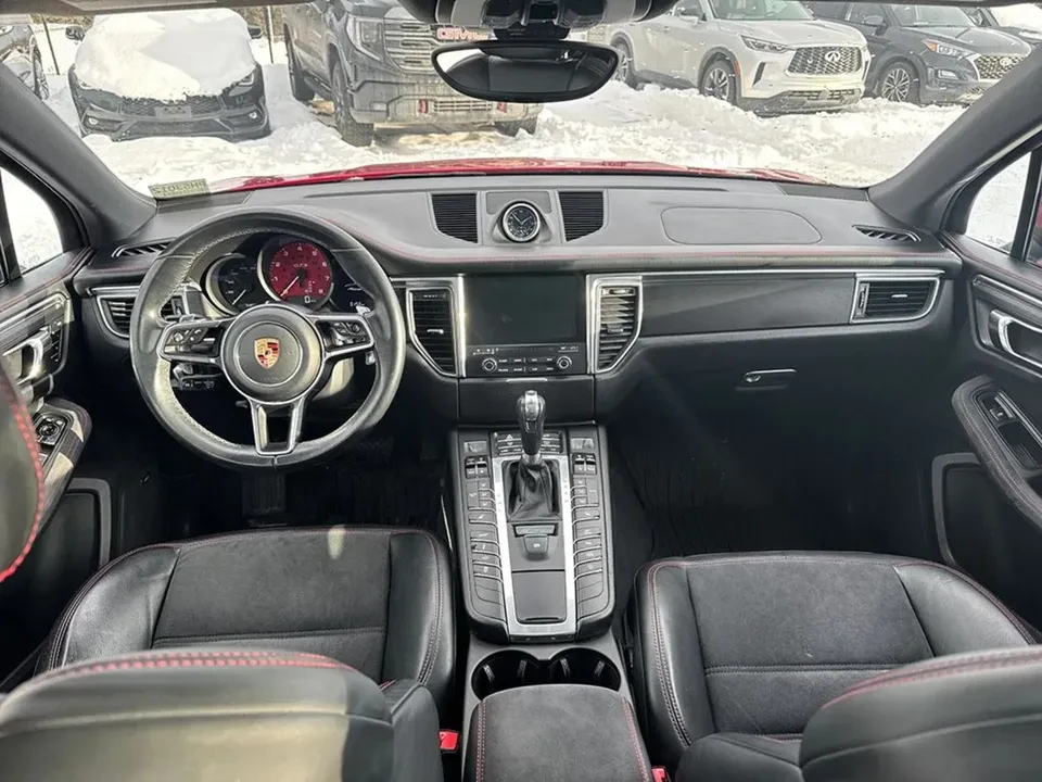 2017 Porsche Macan GTS - Image 11 of 11