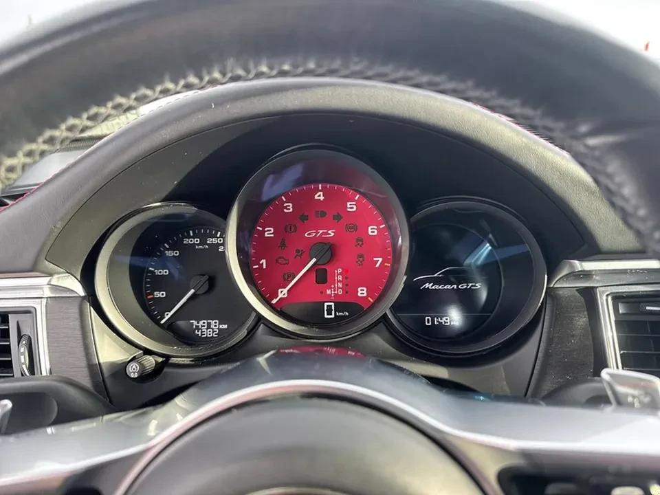 2017 Porsche Macan GTS - Image 7 of 11