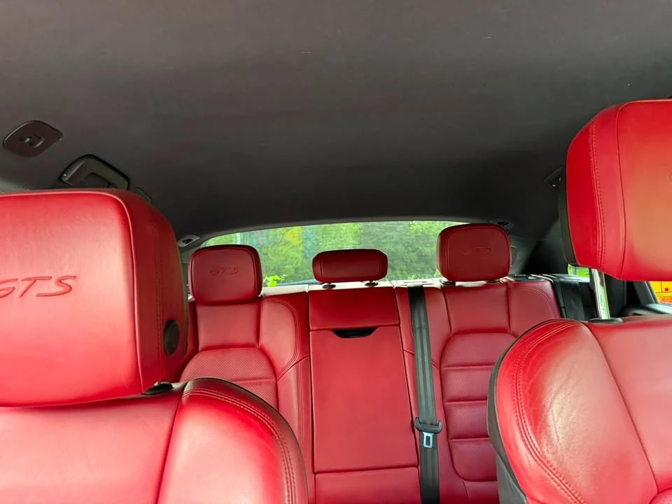 2017 Porsche Macan GTS - Image 14 of 17