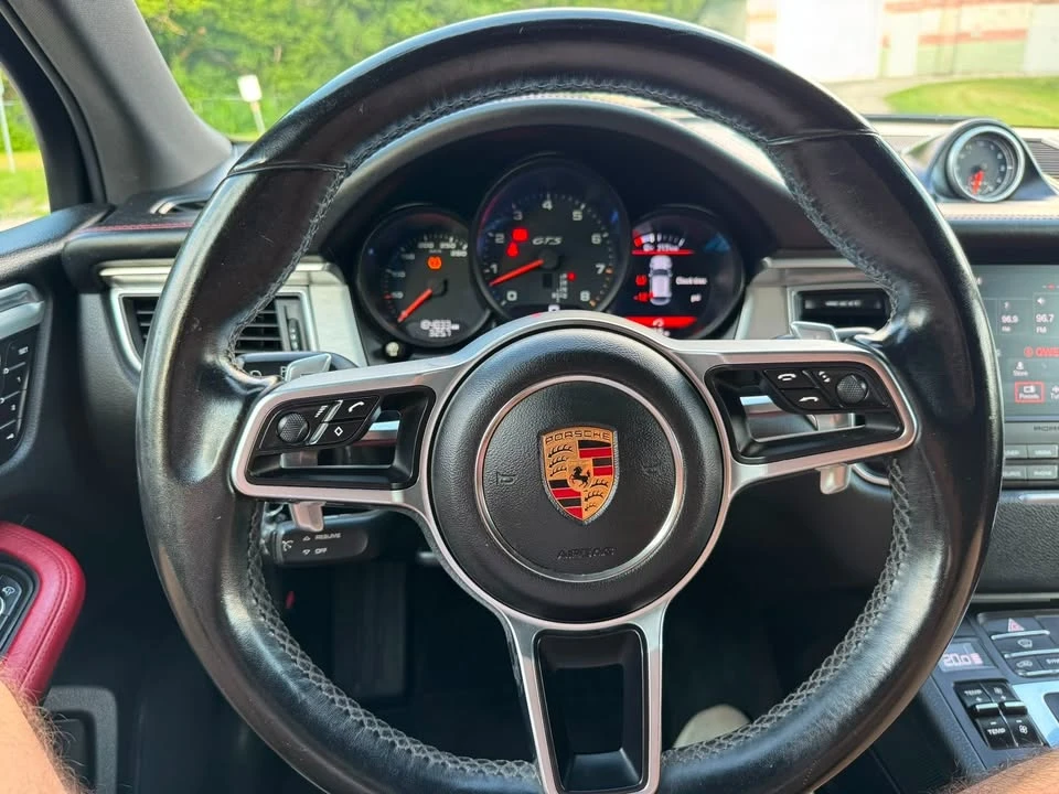 2017 Porsche Macan GTS - Image 17 of 17