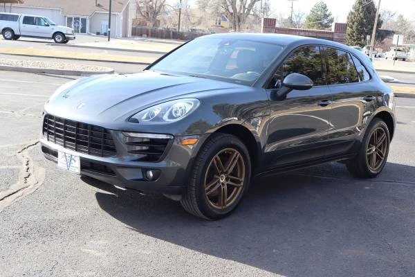 2017 Porsche Macan - Image 10 of 21