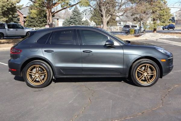 2017 Porsche Macan - Image 3 of 21