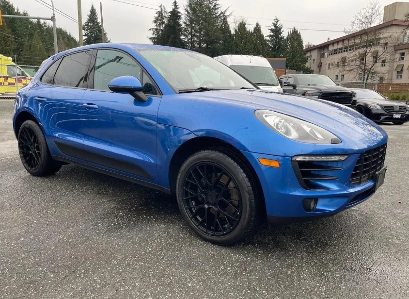 2017 Porsche Macan - Image 9 of 9
