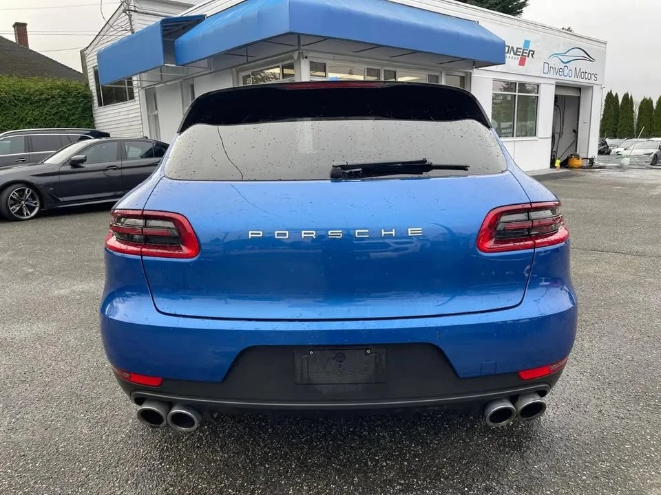 2017 Porsche Macan - Image 8 of 8