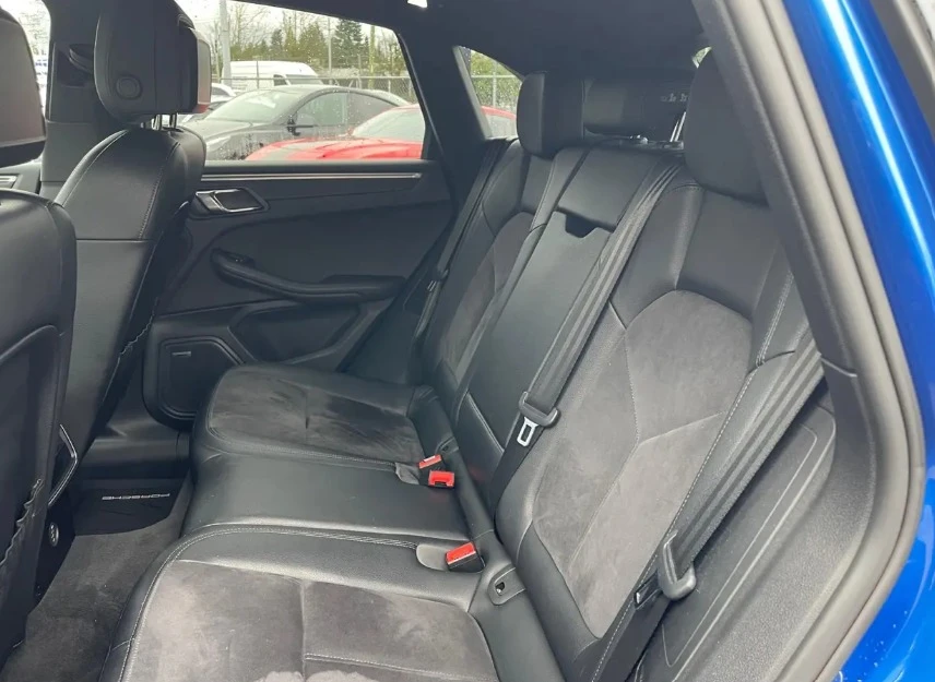 2017 Porsche Macan - Image 4 of 9