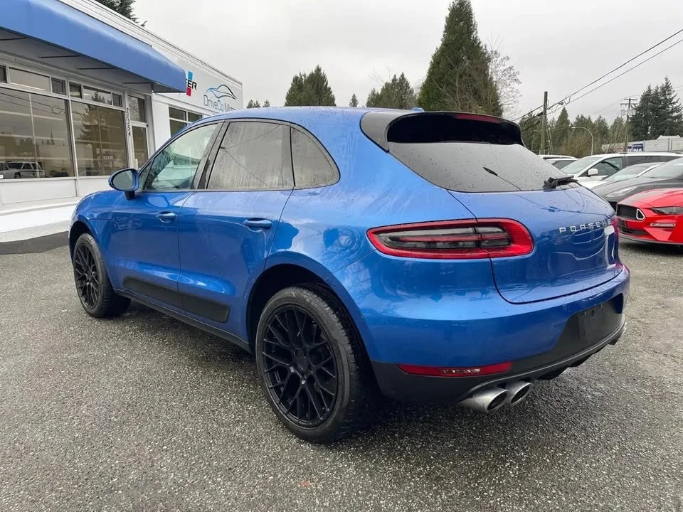 2017 Porsche Macan - Image 6 of 8