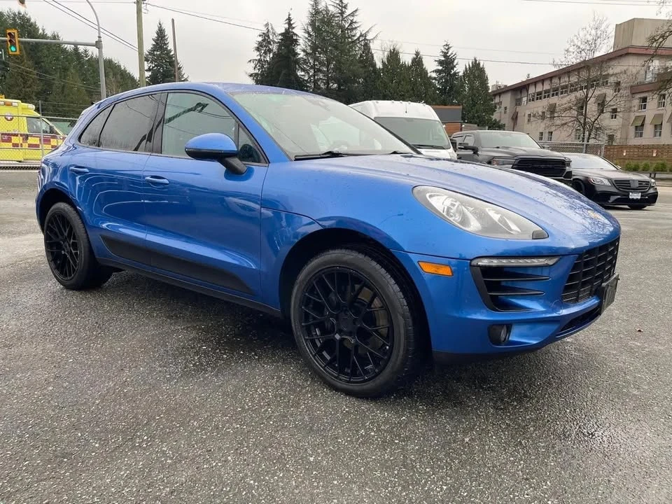 2017 Porsche Macan - Image 4 of 7