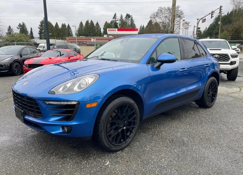 2017 Porsche Macan - Image 6 of 8