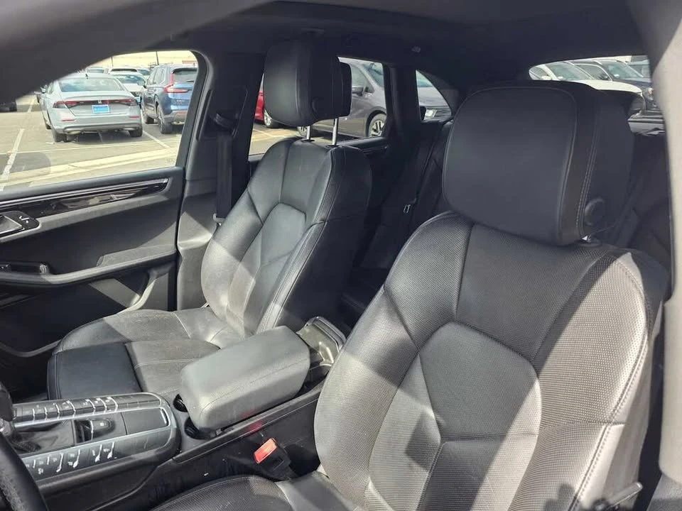 2017 Porsche Macan - Image 20 of 20