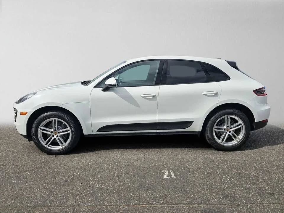 2017 Porsche Macan - Image 6 of 20