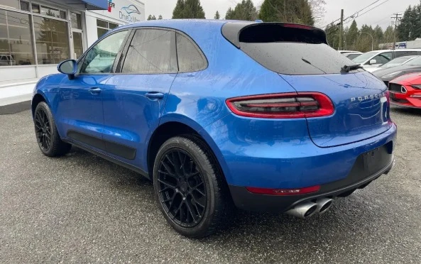 2017 Porsche Macan - Image 6 of 12