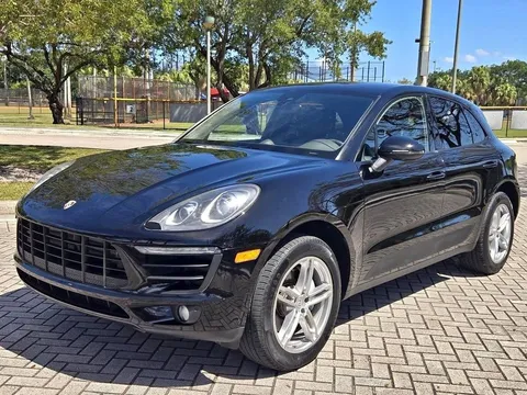 2017 Porsche Macan AWD