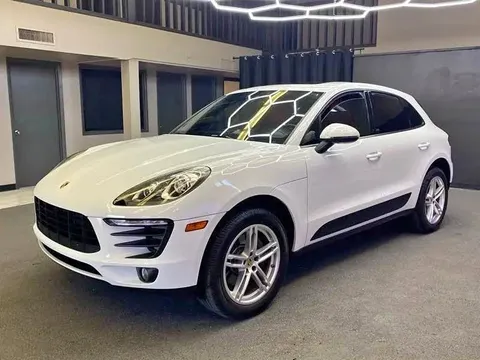 2017 Porsche Macan