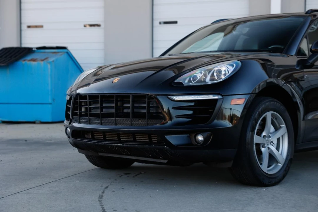 2017 Porsche Macan - Image 21 of 21
