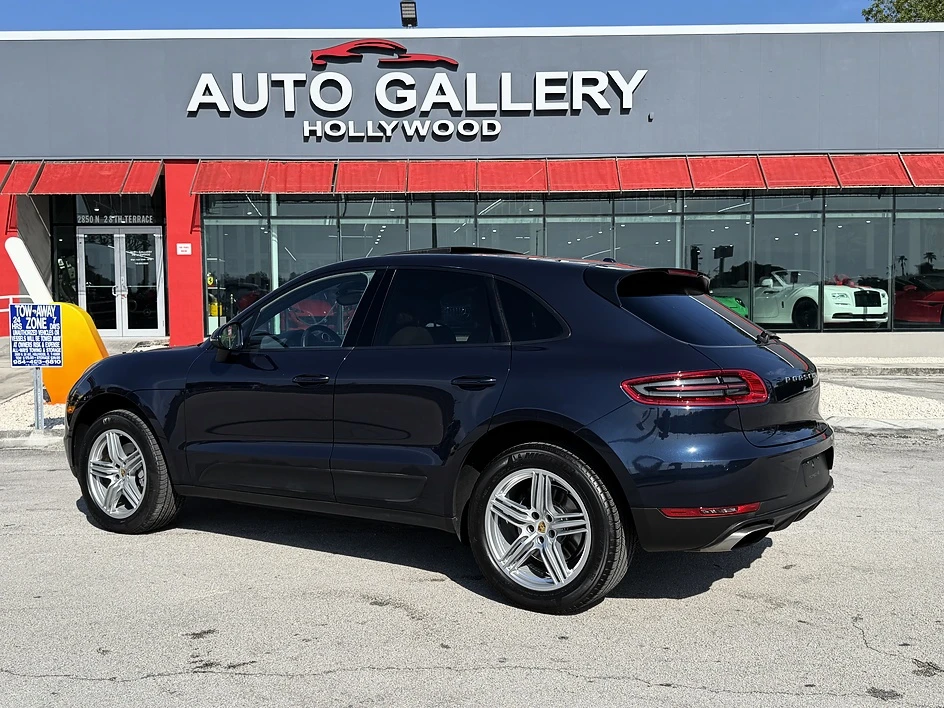 2017 Porsche Macan - Image 5 of 26