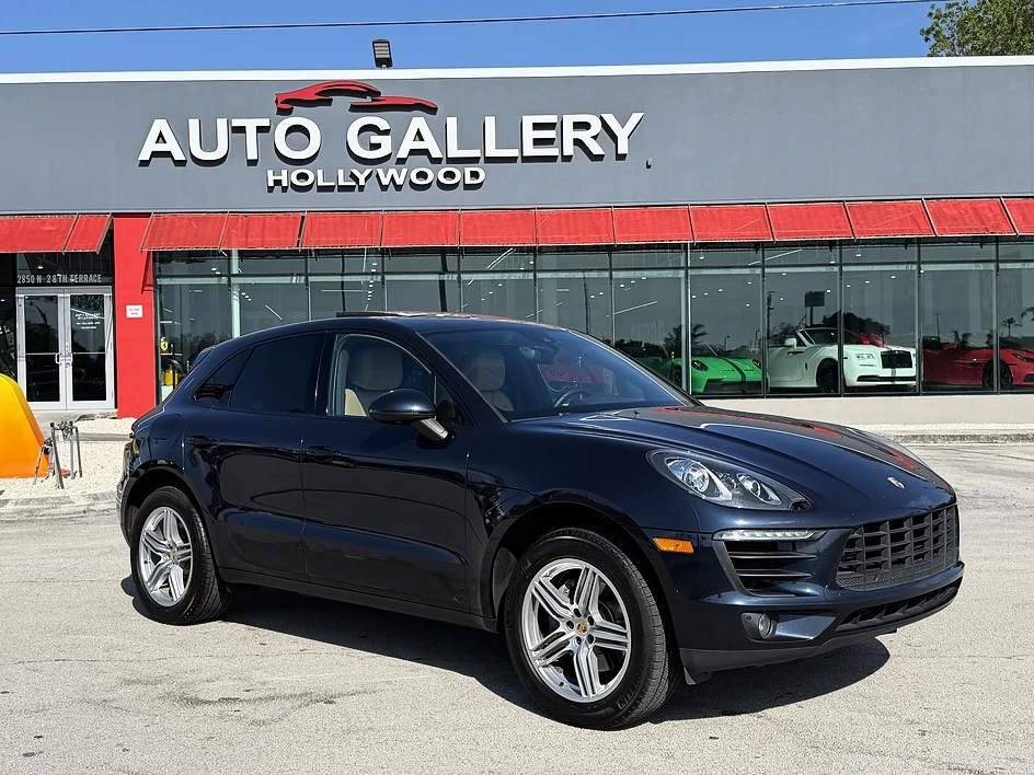 2017 Porsche Macan - Image 26 of 26