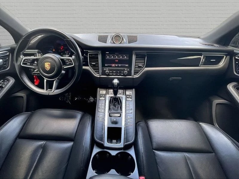 2017 Porsche Macan - Image 5 of 8