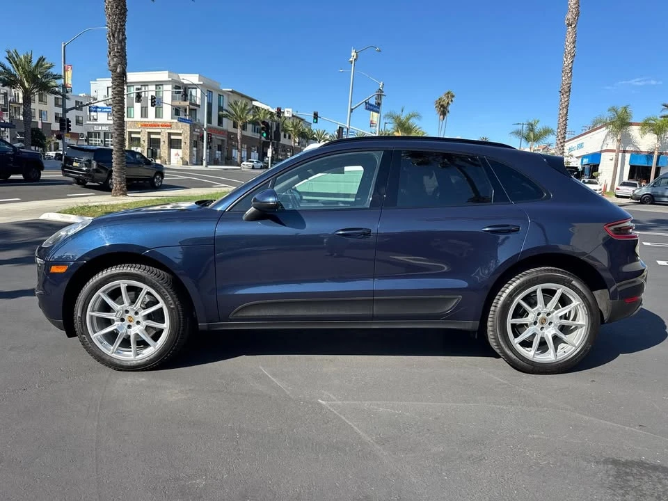 2017 Porsche Macan - Image 3 of 20