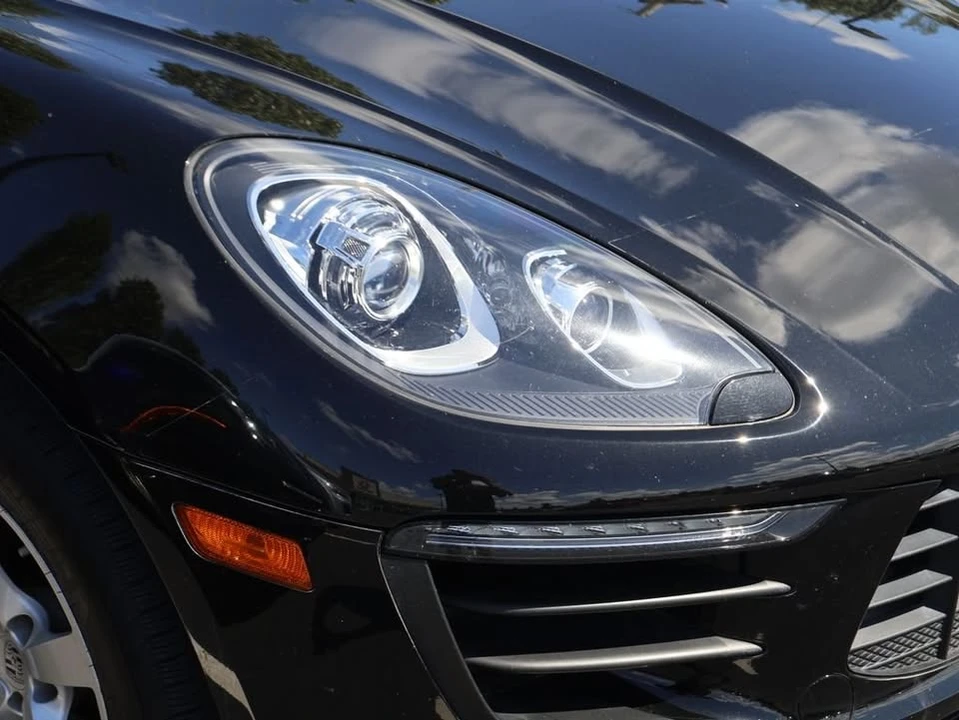 2017 Porsche Macan - Image 6 of 17