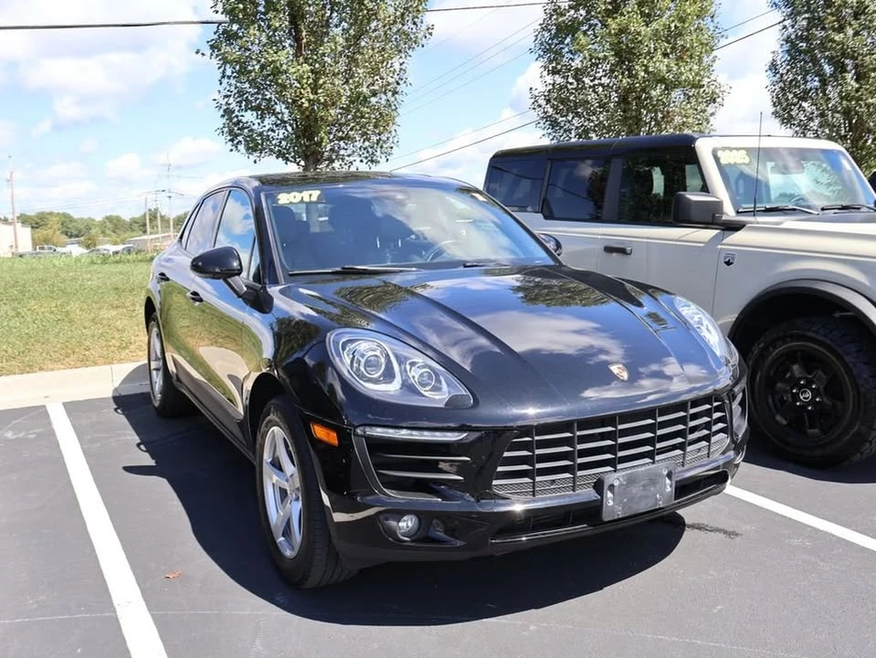 2017 Porsche Macan - Image 5 of 17