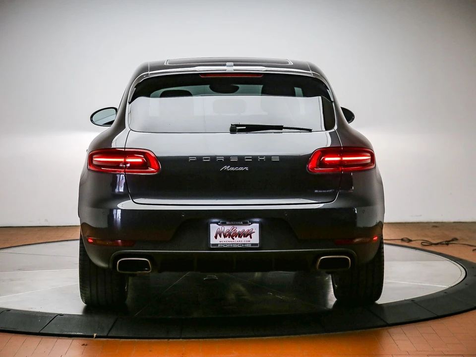 2017 Porsche Macan - Image 6 of 31