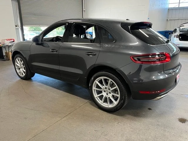 2017 Porsche Macan - Image 5 of 30