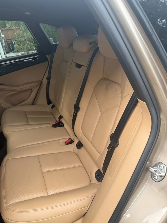 2017 Porsche Macan - Image 7 of 18