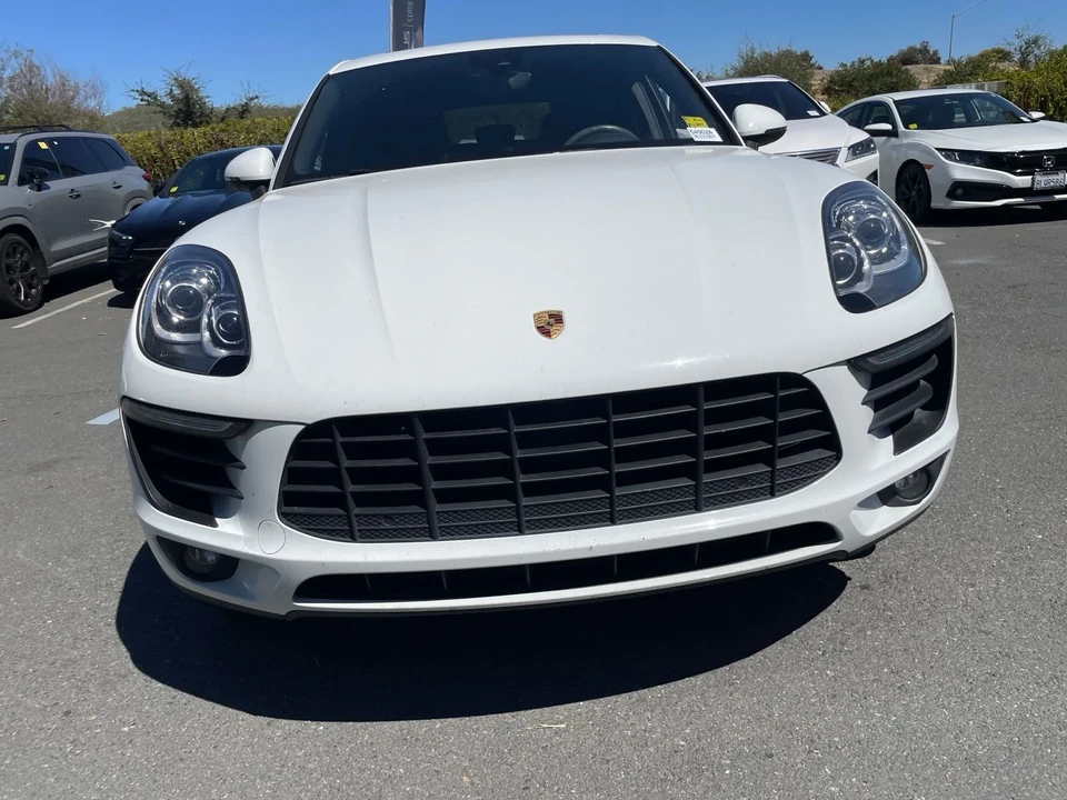 2017 Porsche Macan - Image 4 of 13