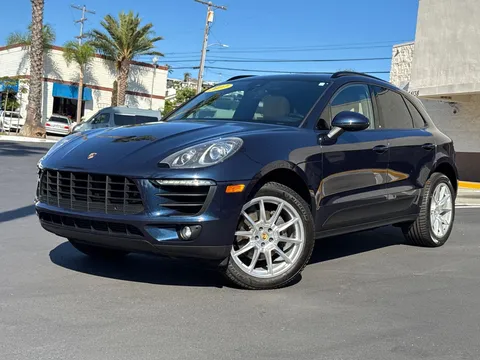 2017 Porsche Macan Base