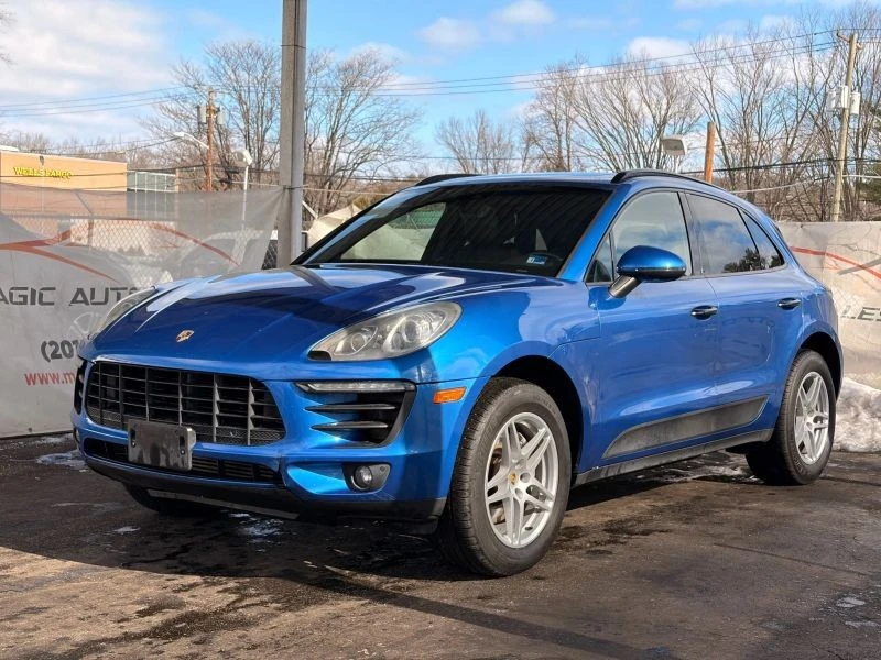 2017 Porsche Macan - Image 3 of 12