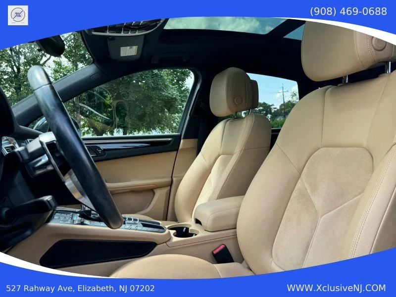 2017 Porsche Macan - Image 8 of 12