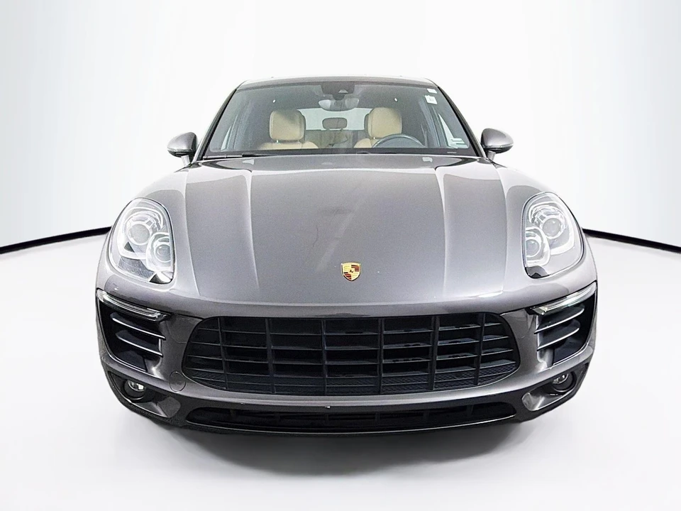 2017 Porsche Macan - Image 2 of 12