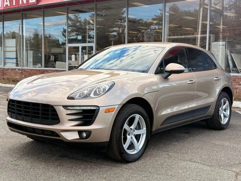2017 Porsche Macan - Image 3 of 12
