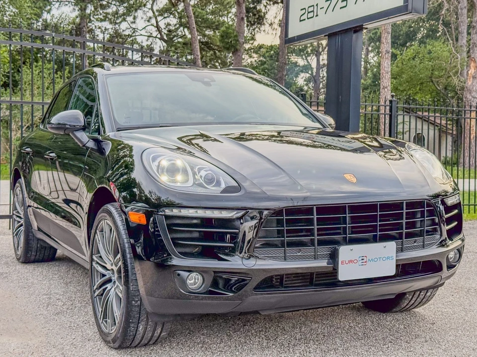 2017 Porsche Macan - Image 6 of 12
