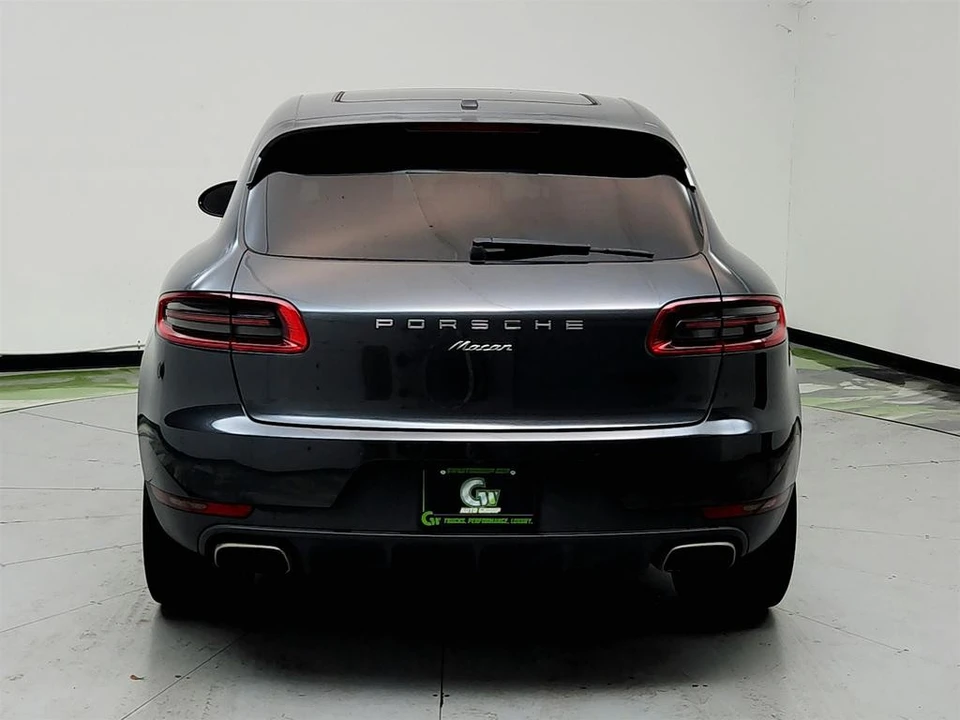 2017 Porsche Macan - Image 6 of 31
