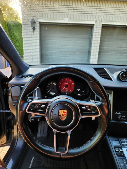 2017 Porsche Macan GTS - Image 13 of 13