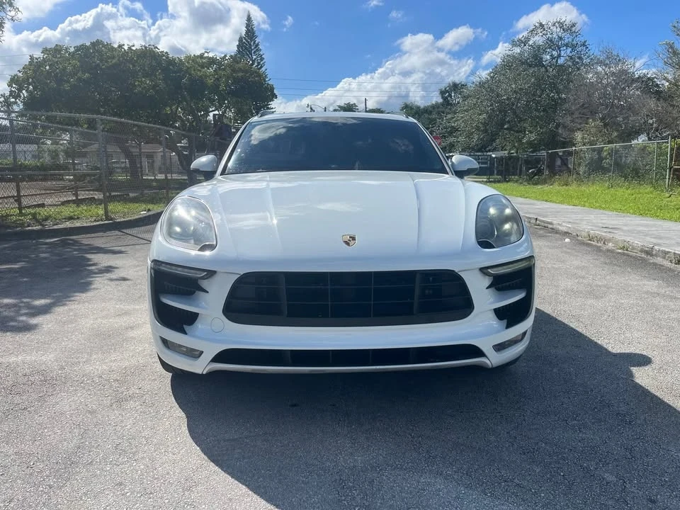 2017 Porsche Macan GTS - Image 2 of 9
