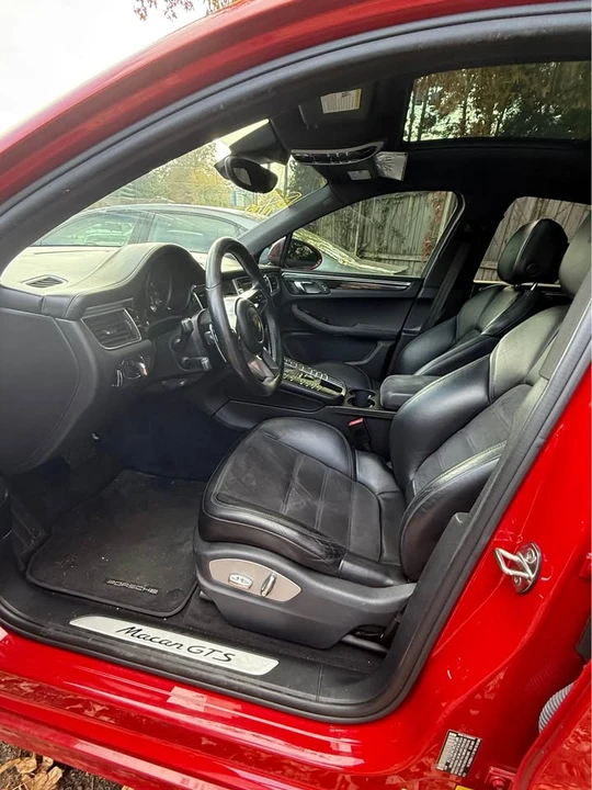 2017 Porsche Macan GTS - Image 3 of 5
